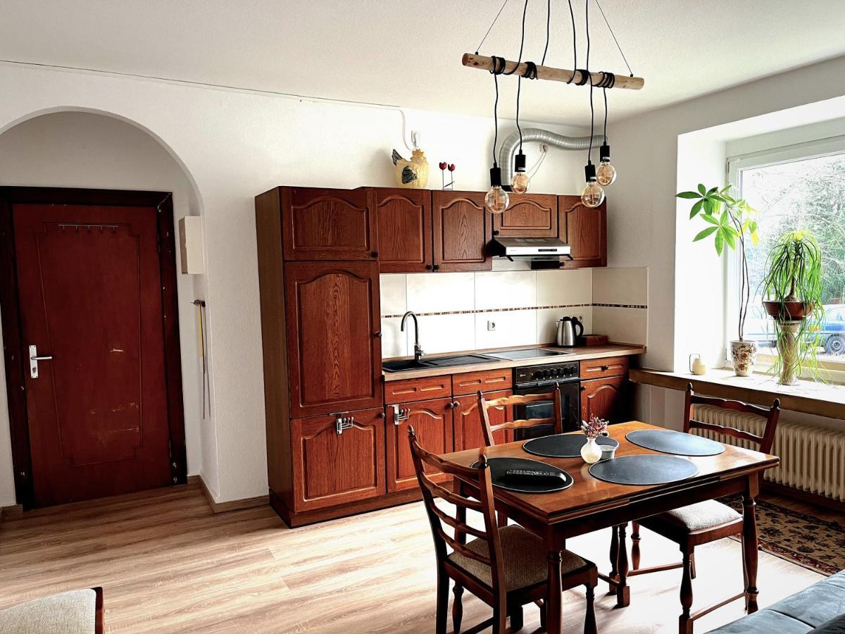 Modern-Vintage Apartment 奥斯特霍尔茨-沙姆贝克 外观 照片